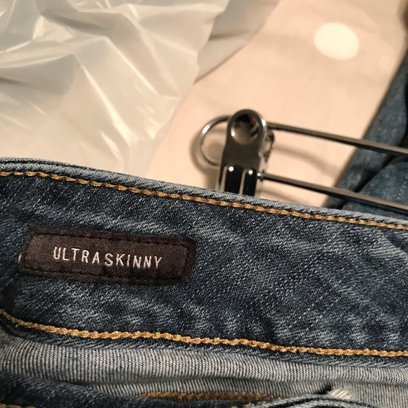 Torrid Ultra Skinny distressed jean - Picture 6 of 6
